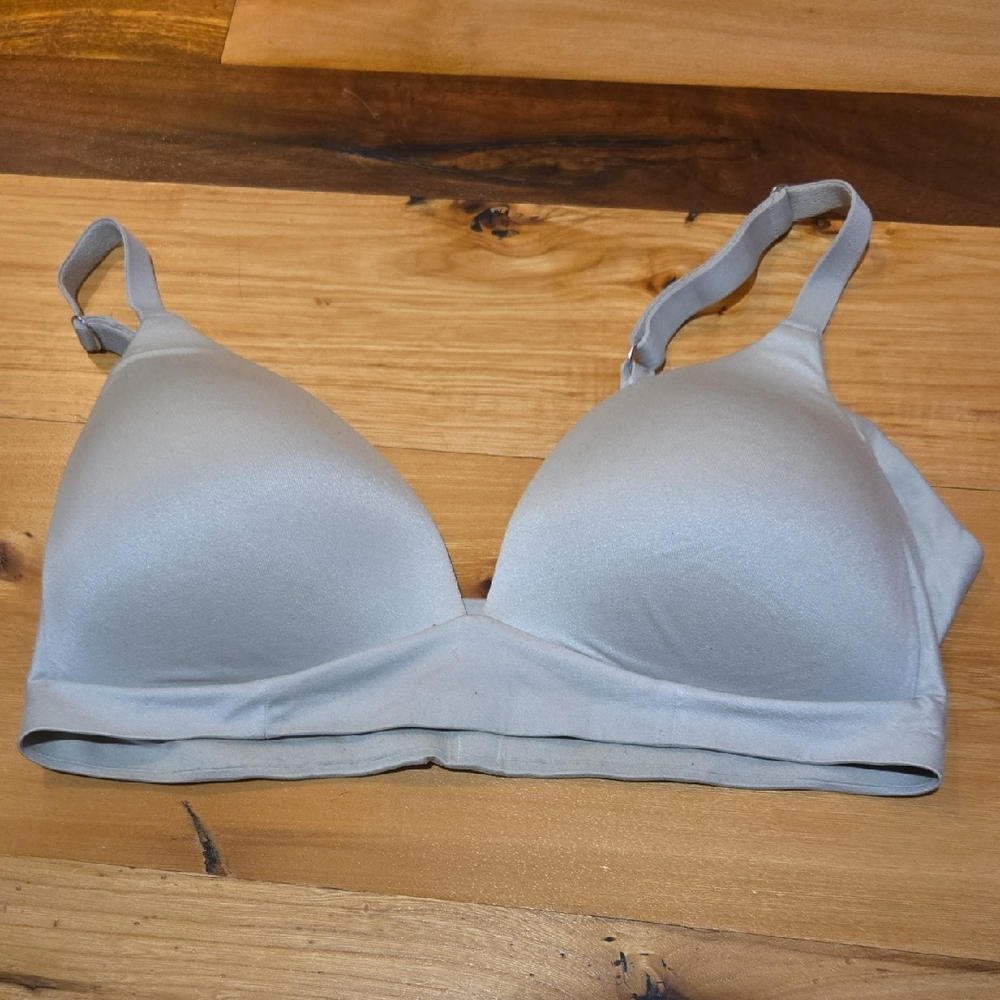 Aerie Light Gray Wireless Bra